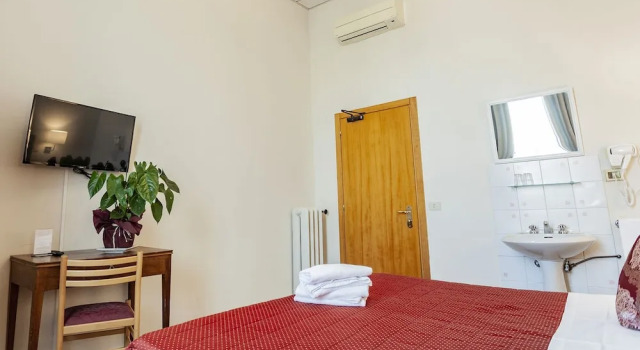 Номер Economy Hotel St. James