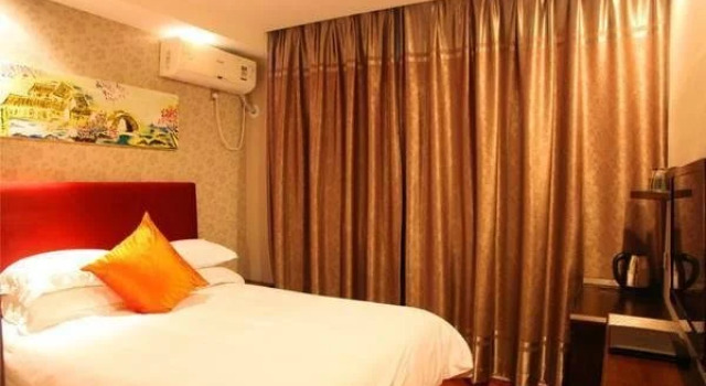 Fulin Express Hotel