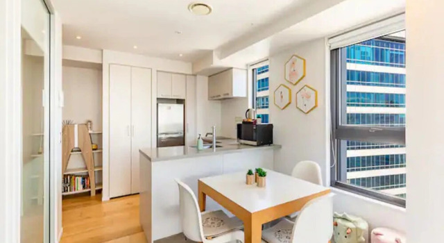 City Views From Bright And Spacious Apartment!, Rezerwuj Apartament Auckland 