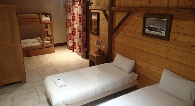 Chalet Pere Marie, Забронировать Шале Виллы Овернь-Рона-Альпы, Вилла