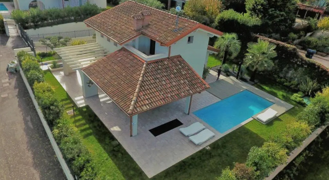 Коттедж с 2 комнатами Ferienhaus Casa sulle colline di Barcuzzi pool, garden and barbecue
