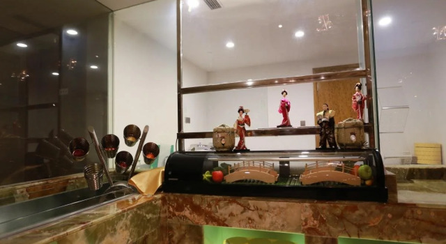北京骏马国际酒店, Book Hotel Hoteller i Beijing Province med parkering, Parkering