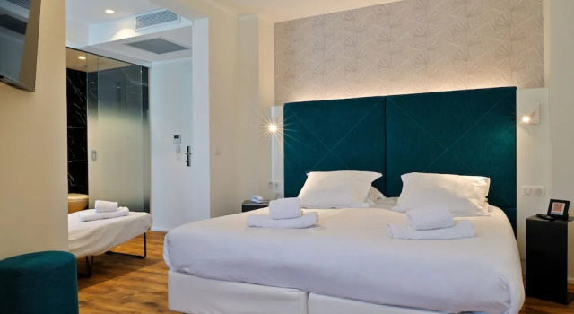 HOTEL SAINT ROCH, Book Hotel Ogliastro Corsica