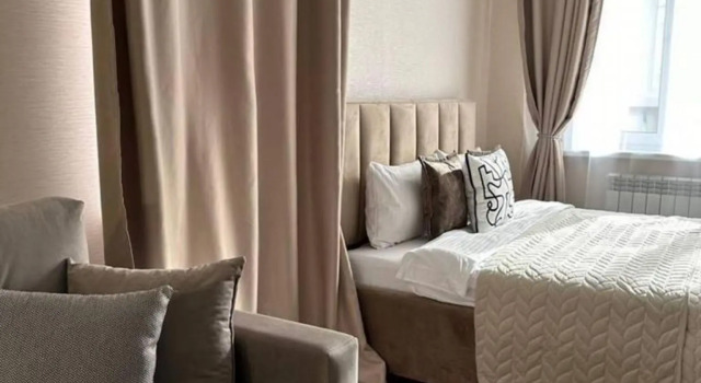Апартаменты Квартира на улице Бориса Алексеева 20к4