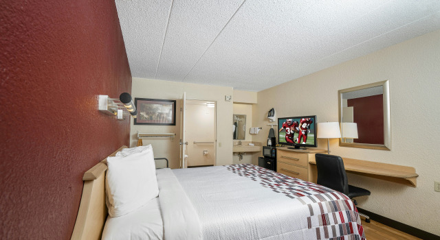 Red Roof Inn Louisville Expo Airport, Rezerwuj Hotel Hurstbourne 