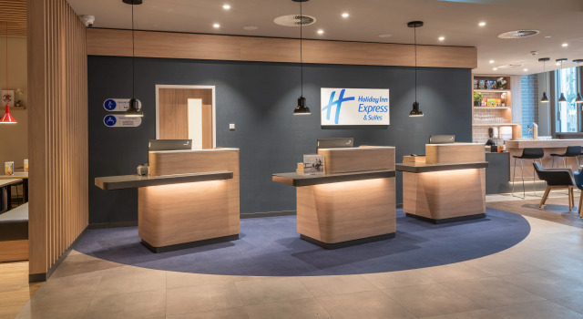 Holiday Inn Express & Suites - Potsdam by IHG, Book Hotel Innenstadt Potsdam