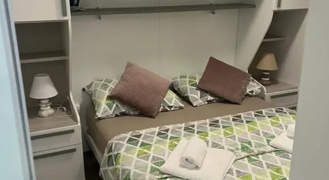 A1 apt With Balcony and sea View, 3 min to Beach, Забронировать Апартаменты/квартира Трогир 