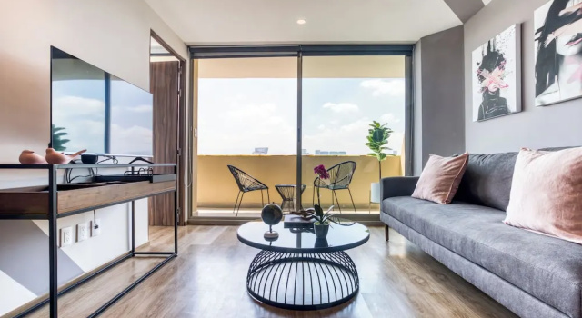 Апартаменты Premium с балконом ULIV Polanco