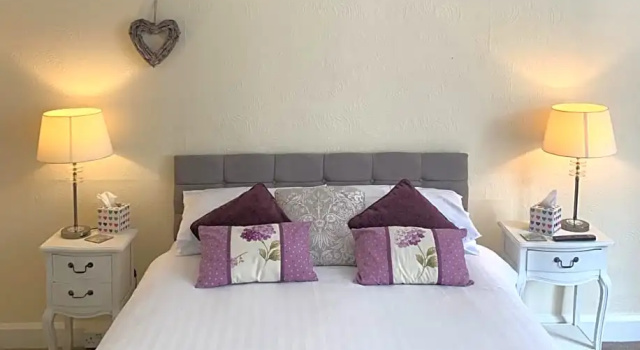 Номер Deluxe Crown Hotel