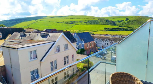 Апартаменты 11 Putsborough - Luxury Apartment at Byron Woolacombe, only 4 minute walk to Woolacombe Beach!
