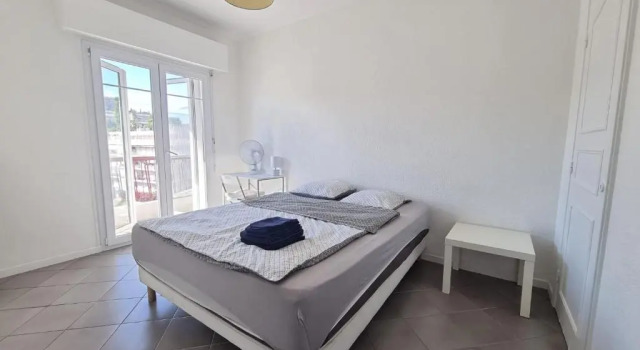 Appartement moderne à 2 min de la plage - 6 pers, Забронировать Апартаменты/квартира Fabron Ницца, рядом с Пляж Фаброн
