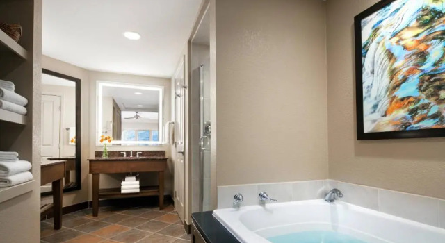 Вилла с 2 комнатами Sheraton Lakeside Terrace Villas at Mountain Vista, Avon, Vail Valley