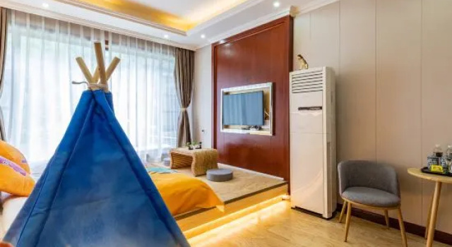 Тент Lixian Yujingyuan Theme Hotel（Bipenggou Scenic Area · Lixiao Road Store）