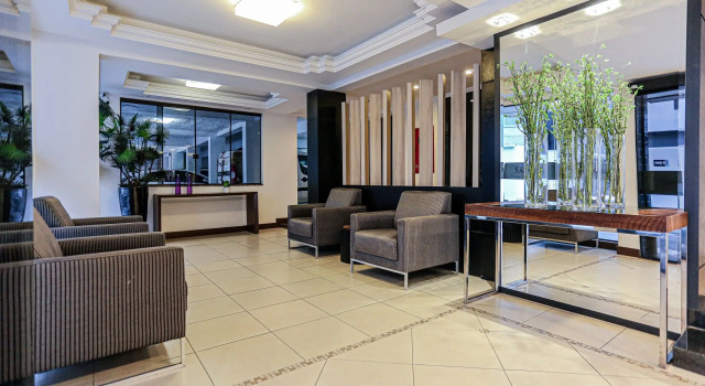 Sandri City Hotel