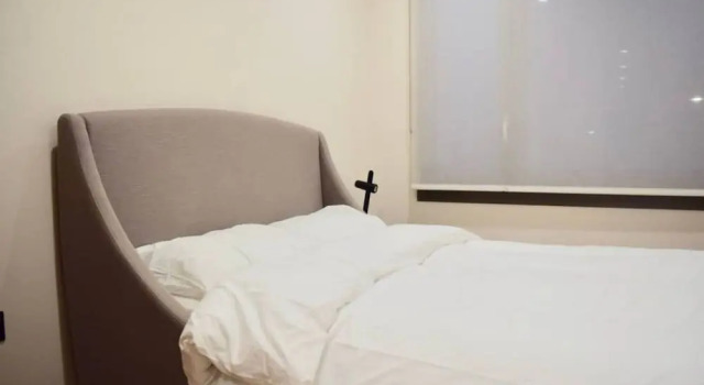 Modern 2 Bedroom Bayswater Apartment, Varaa Huoneisto Asunnot kohteessa Merseyside, Huoneisto