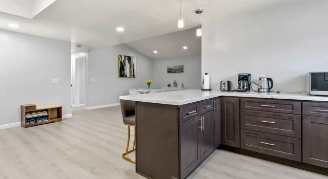 Коттедж Beautiful 4BR Home Nr Disneyland