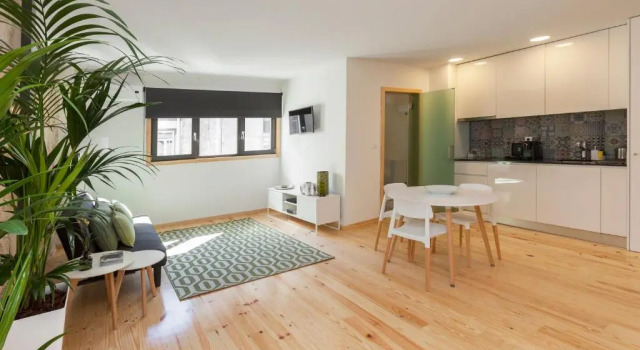 Студия Premium Oporto Local Studios