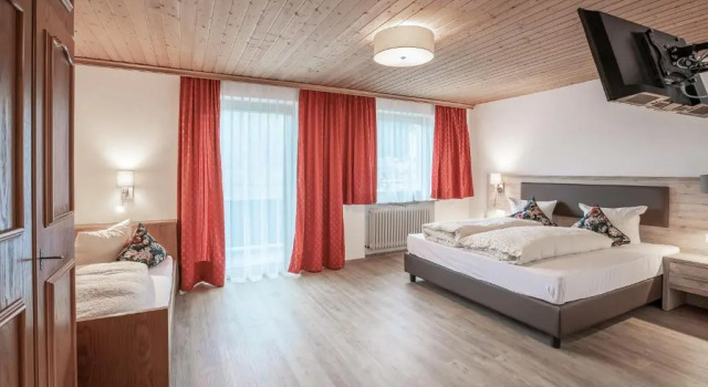 Апартаменты Pension St.Lukas