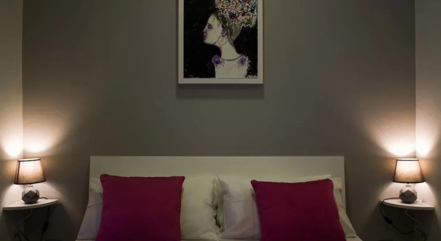 Mercury Home Hotel Room&Breakfast, Забронировать Отель Отели Неаполя с парковкой, рядом с Ospedale degli Incurabili, Парковка