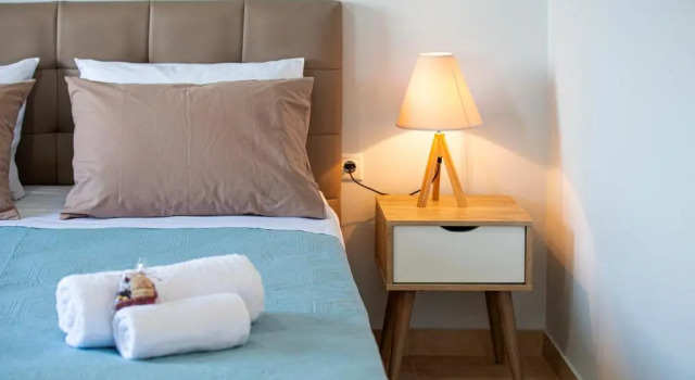 Antigone Apartments Argostoli (Spilia) 2, Забронировать Апартаменты/квартира Апартаменты Аргостолион, рядом с Музей истории и этнографии Коргиаленио, Апартаменты/квартира