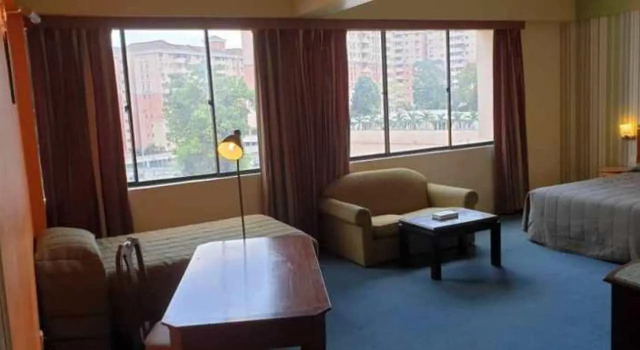 Трёхместный люкс Klang Histana Hotel