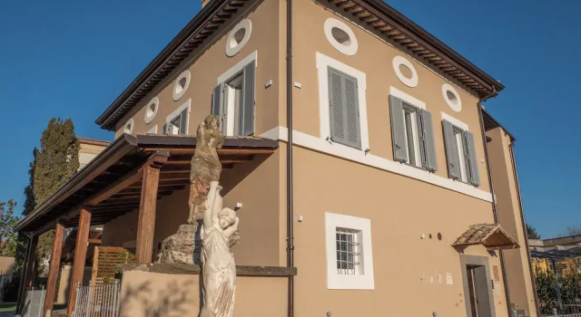 Corte Sospesa Guest House & Spa, Забронировать Гостевой дом Отели Лацио с бассейном, Бассейн