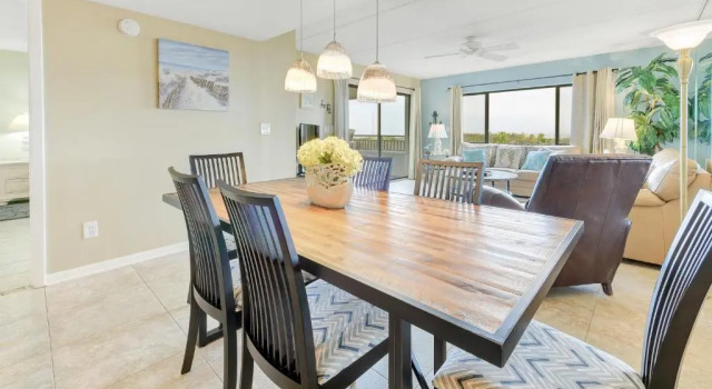 Windjammer 105, 3 Bedrooms, Sleeps 8, Ocean View, Elevator, Pool, Rezerwuj Hotel Hotele w Saint Augustine Area z parkingiem, Parking