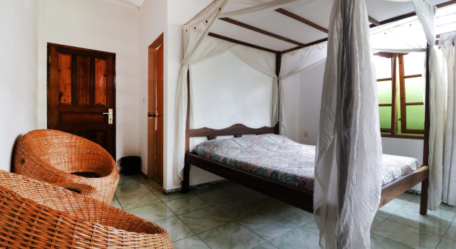 Bagus Bay Guest House, Book Guesthouse Tuk Tuk 