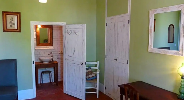 Chez Lola, Rezervați Hotel Durban-Corbieres 