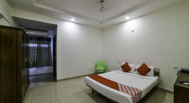 OYO 28765 Green Stone, Rezerwuj Hotel Hyderabad 