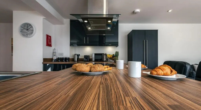 Blue Haven,2 bed apartament in Southampton Central Free Parking, Varaa Huoneisto Asunnot kohteessa Merseyside, Huoneisto