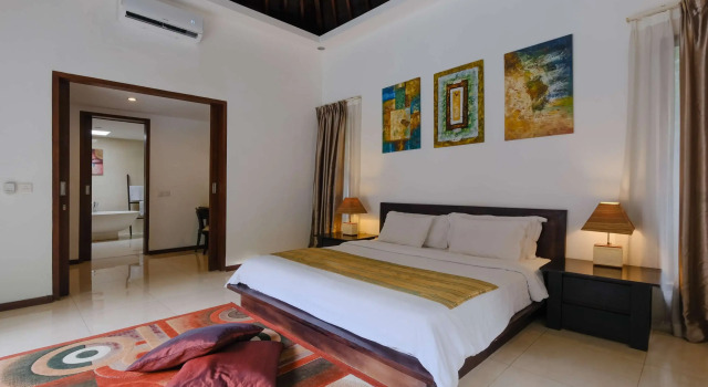 Kebun Villas & Resort, Забронировать Курортный отель Курортные отели Сенггиги, рядом с Batu Bolong Temple, Курортный отель