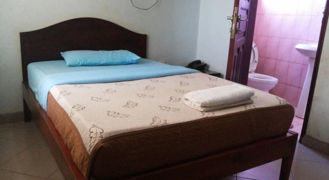 Номер Standard DaysInn Hotel