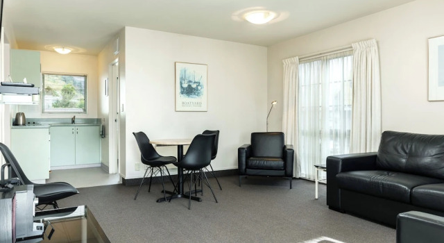 Апартаменты Luxury Jasmine Court Motel