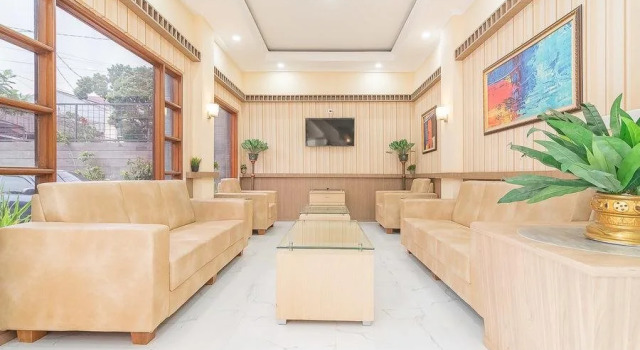 Royal Apartment