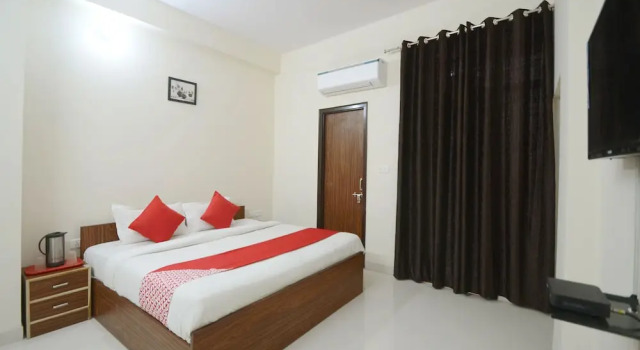 OYO 19970 Hotel Pink View, Rezerwuj Hotel Hotele w Rajasthan z parkingiem, Parking