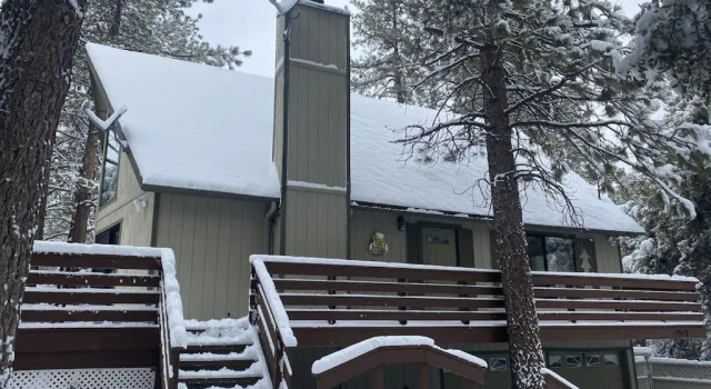 Quail Run Cabin 4,000 Sq.Ft Largest & Most Beautiful House On The Mountain