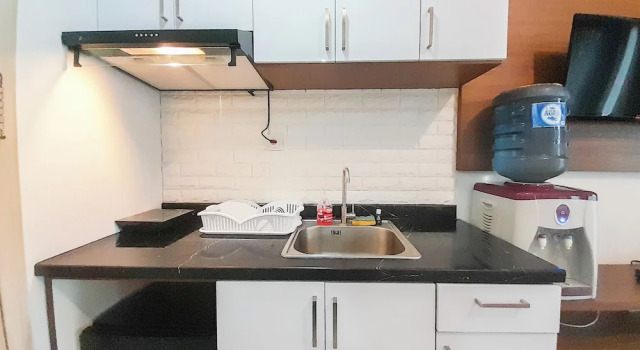 Студия Comfy And Tranquil Studio Taman Melati Sinduadi Apartment