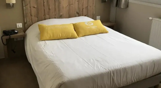 Двухместный номер Standard с видом на внутренний двор Hôtel Les Galets Bleus