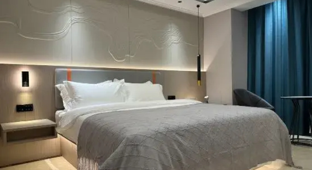 Yunxi E-Sports Hotel (Wuyue Plaza), Book Hotel Taiyuan Shanxi