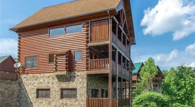 Starry Hope - Four Bedroom Cabin