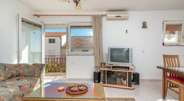 Apartment Ivanka, Varaa Huoneisto Hotellit Split-Dalmatia pysäköinnillä, Pysäköinti