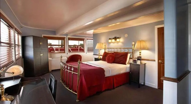 Двухместный номер Deluxe с видом на город Delta King Hotel
