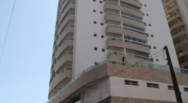 100m da Praia Aviação Imperdível