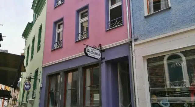 Ferienwohnungen Burgfrieden 6
