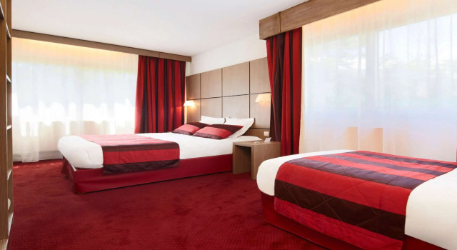 Трёхместный номер Standard Kyriad Grenoble Centre