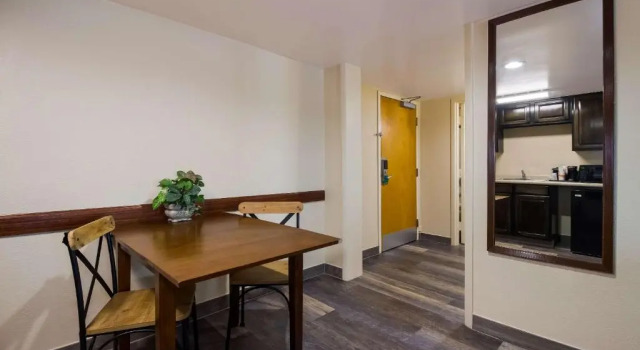 Люкс Quality Inn & Suites North Myrtle Beach