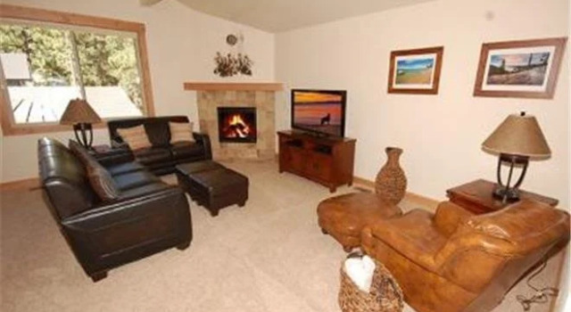 2806 Springwood Drive 4 Bedroom Home by RedAwning