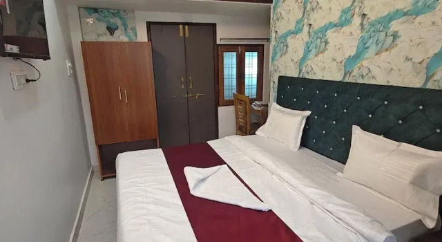 Hotel Surya Inn