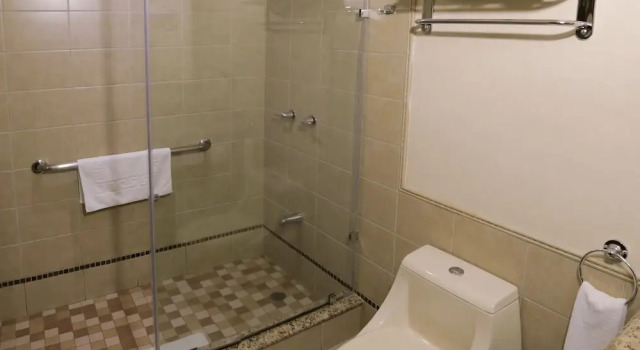 Одноместный номер Standard с балконом Hotel Plaza Juan Carlos